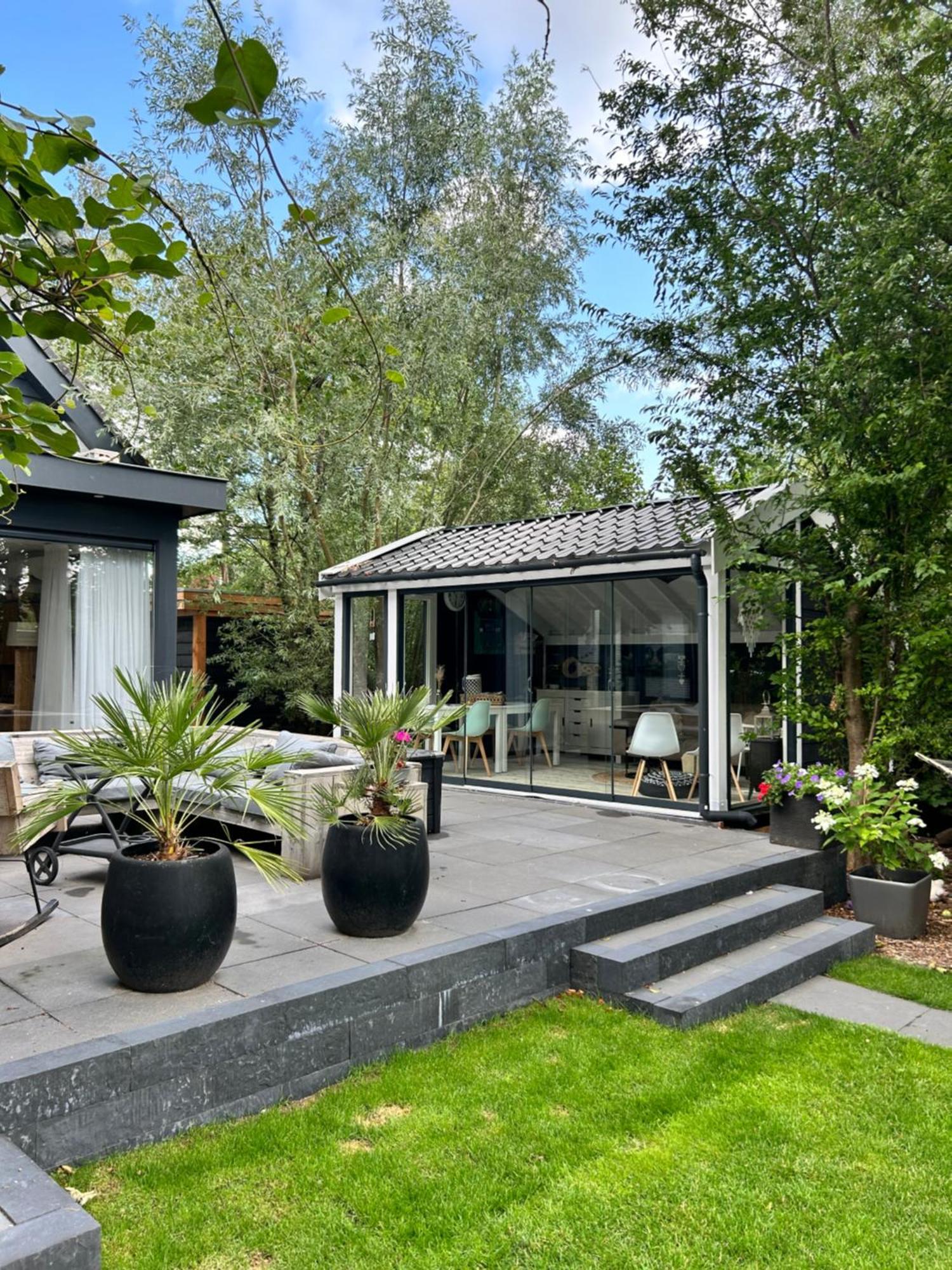 Casa Aan De Plas, B&B Met Sauna En Hottub Of Jacuzzi Nieuwkoop Exterior photo